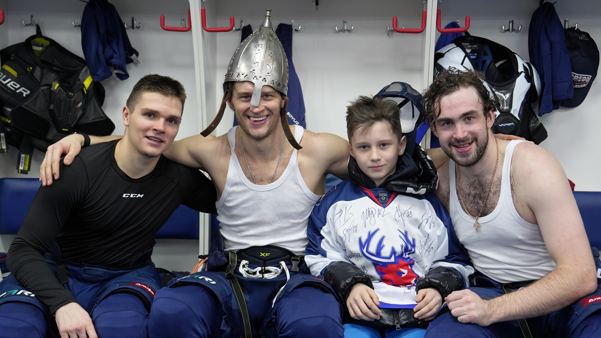 Победная раздевалка после матча с «Сочи»